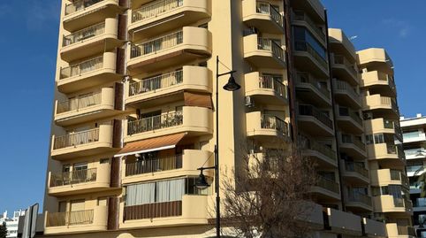 Foto 2 de Apartamento en venta en Calle Héroes de Baler, 5, Castillo Sohail - Myramar, Fuengirola