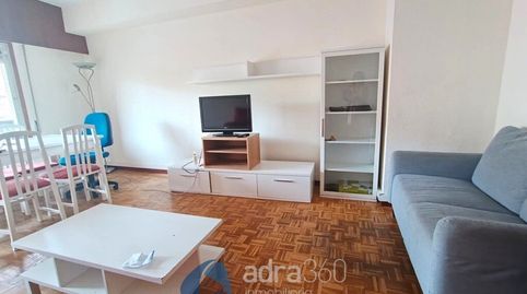 Foto 3 de Piso en venta en Avenida Solidaridad, Residencia, Logroño