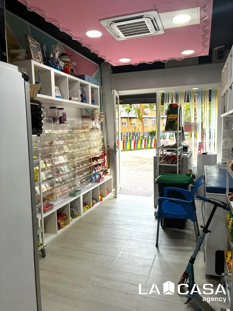 Local comercial en traspàs a San Pablo - Santa Justa, imagen 5