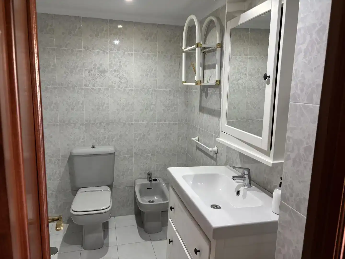 Baño de Piso para compartir en Carretera de Cádiz
