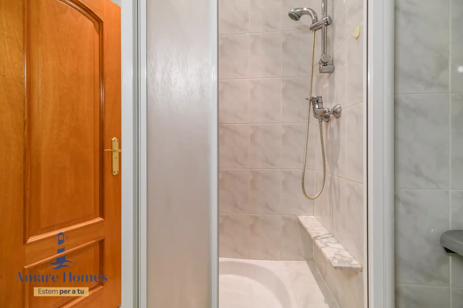 Baño de Ático en venta en Castelldefels con Terraza y Horno