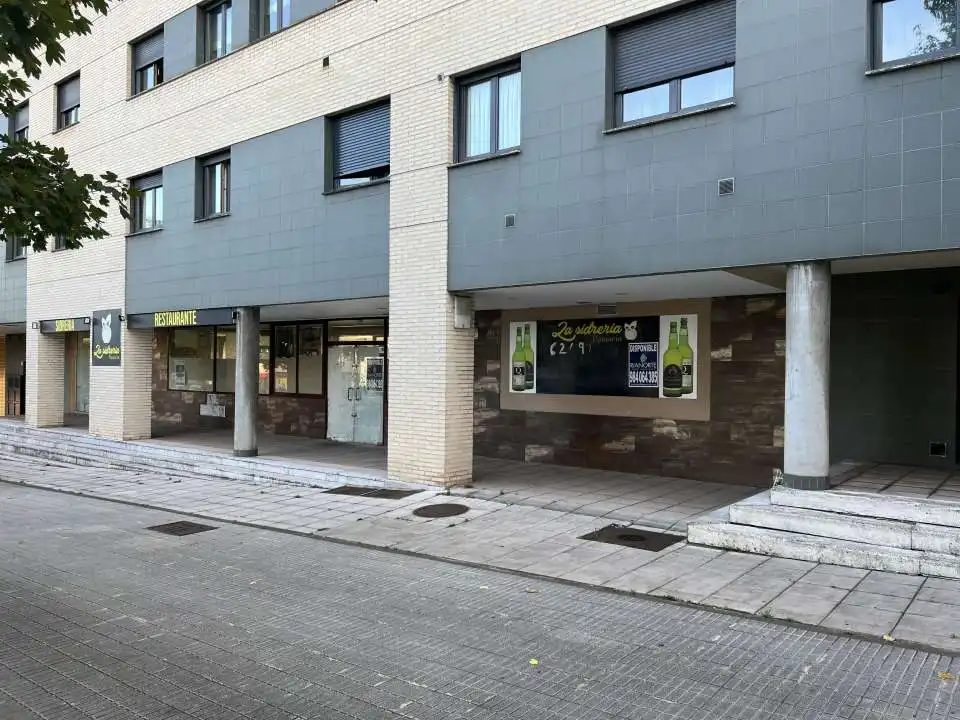 Commercial properties for sale in Gijón   with Air Conditioner and Furnished