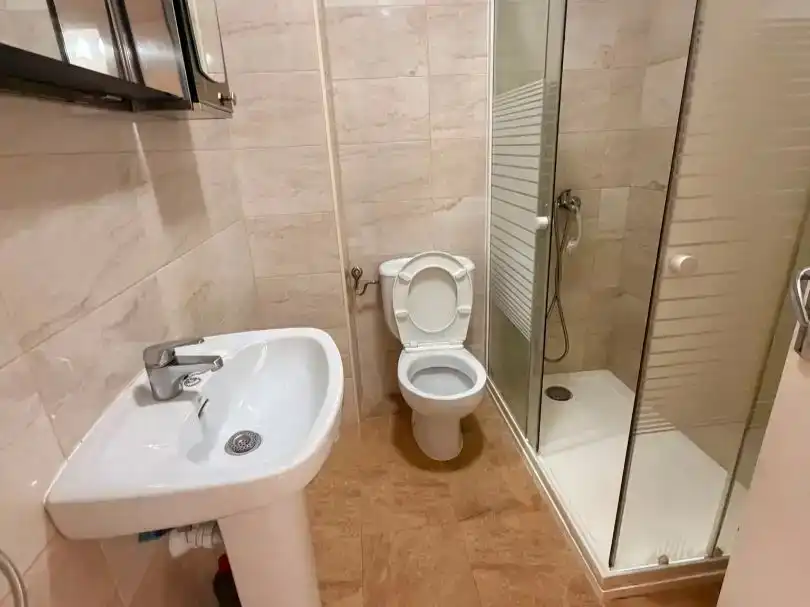 Bany de Pis en venda en Salamanca Capital amb Balcó