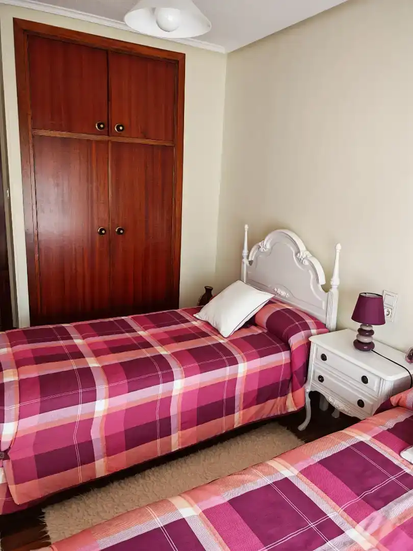 Habitación de Piso en venta en Laredo