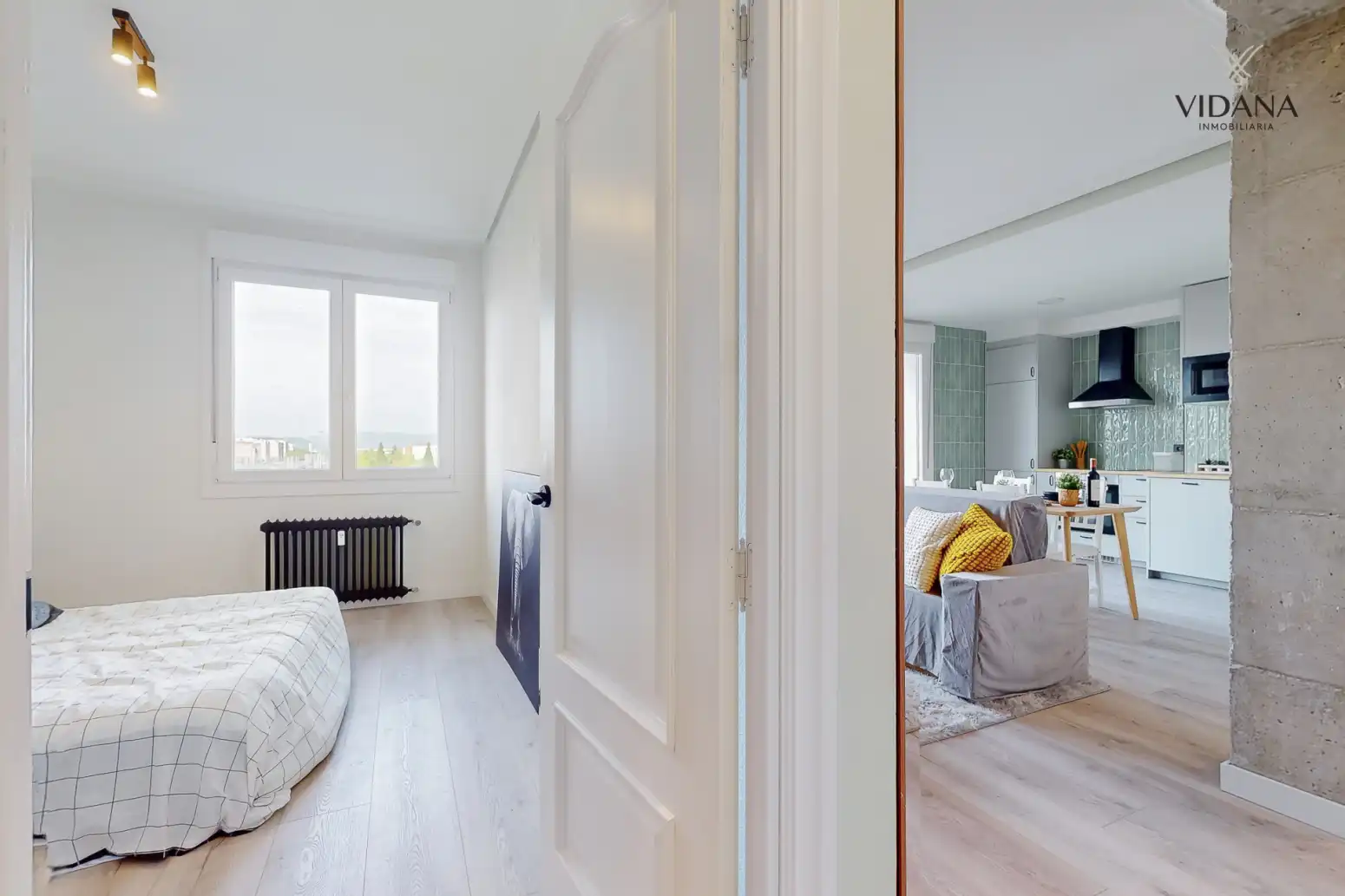 Habitación de Piso en venta en  Pamplona / Iruña con Calefacción, Parquet y Terraza