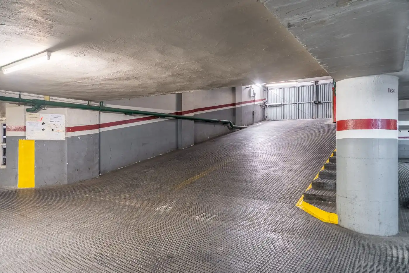 Parkplatz von Garage zur Miete in Barcelona