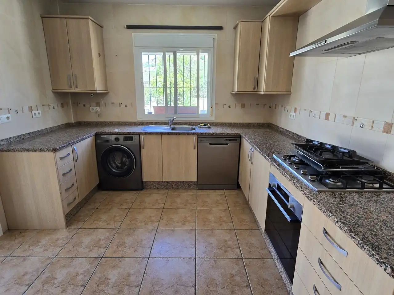 Maison avec piscine à vendre à Alcaucín, imagen 27