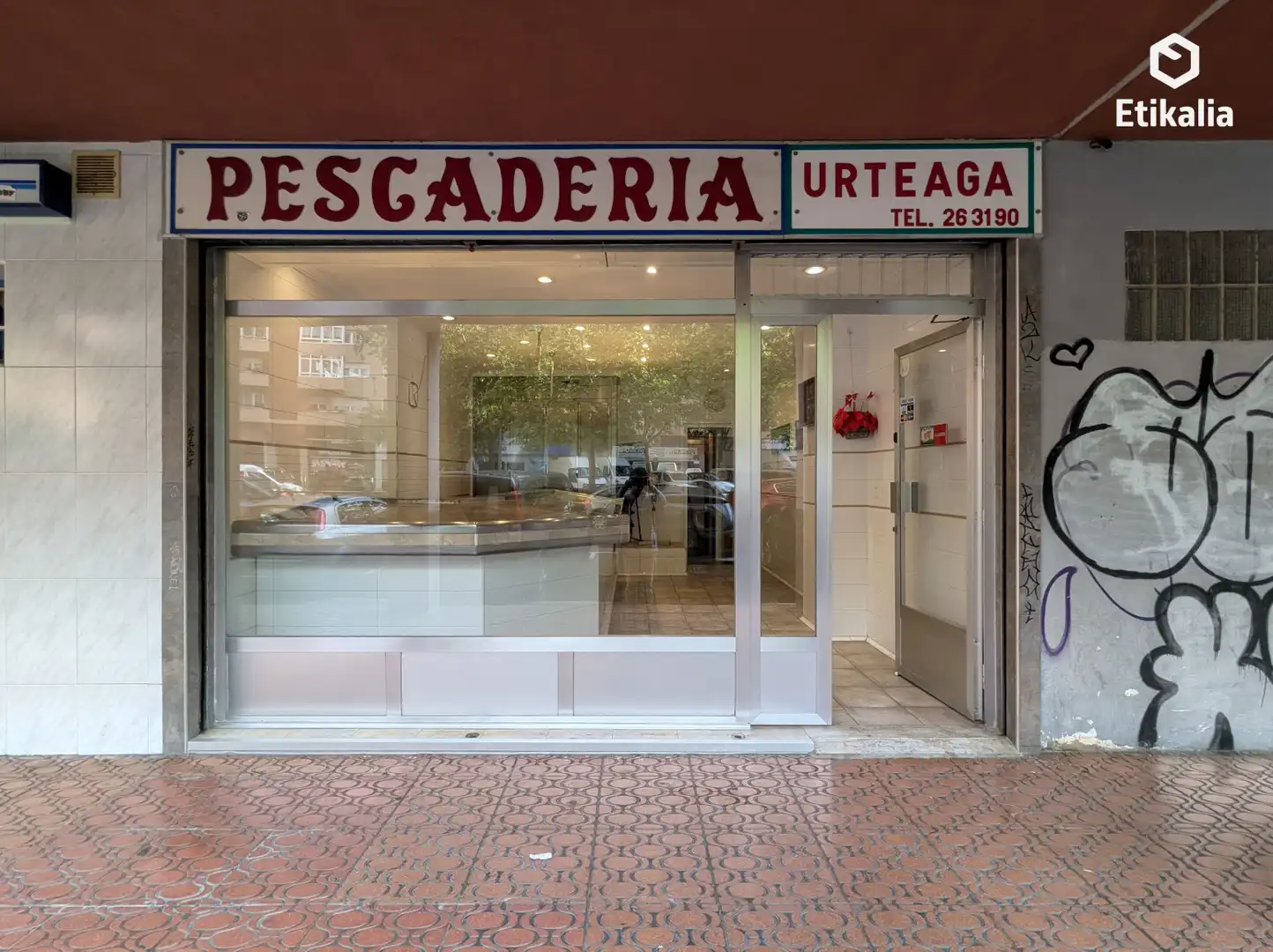 Local en venta en Vitoria-Gasteiz - Hortaleza, Aranbizkarra