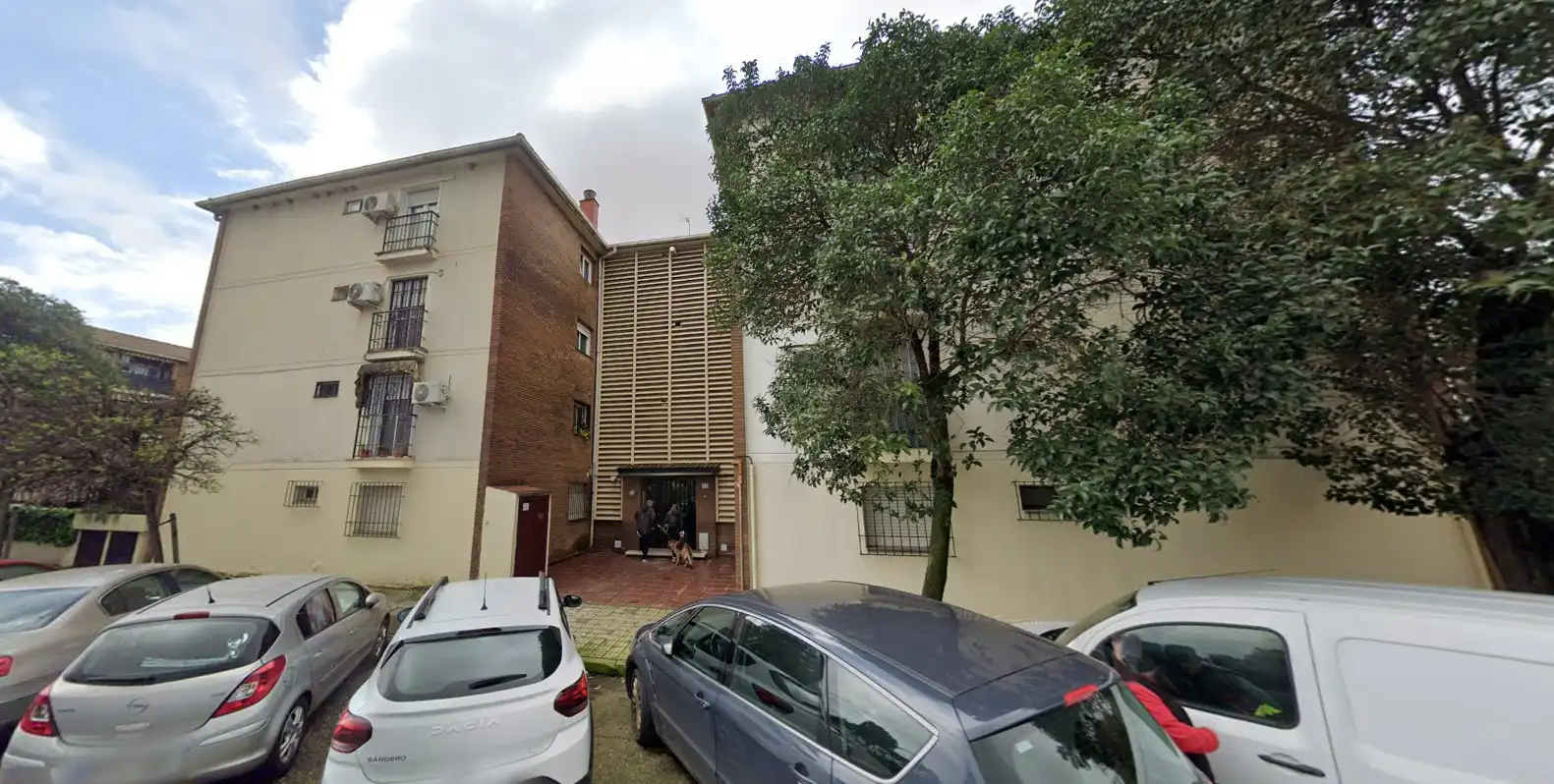 Vista exterior de Pis en venda en Córdoba