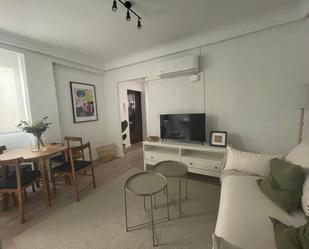 Sala d'estar de Pis de lloguer en  Valencia Capital amb Aire condicionat, Calefacció i Moblat