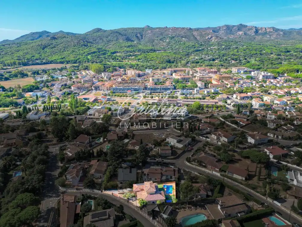 Vista exterior de Casa o xalet en venda en Santa Cristina d'Aro amb Calefacció, Jardí privat i Terrassa