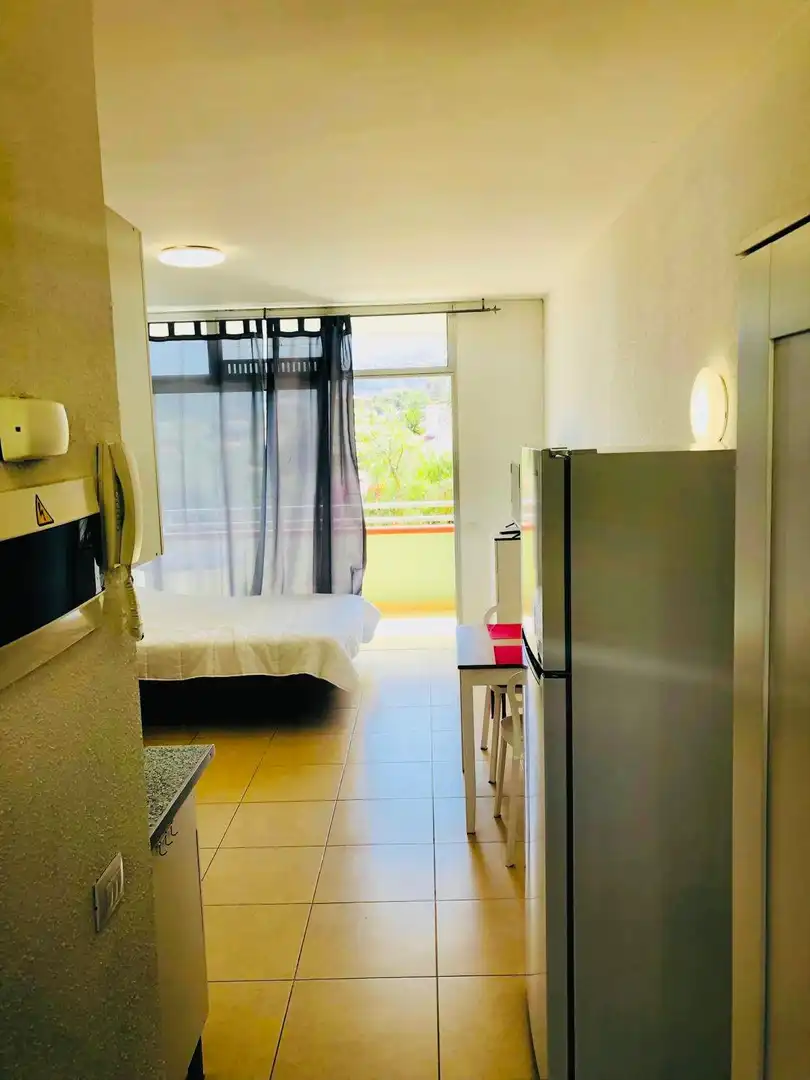 Habitación de Estudio en venta en Puerto de la Cruz con Terraza y Amueblado