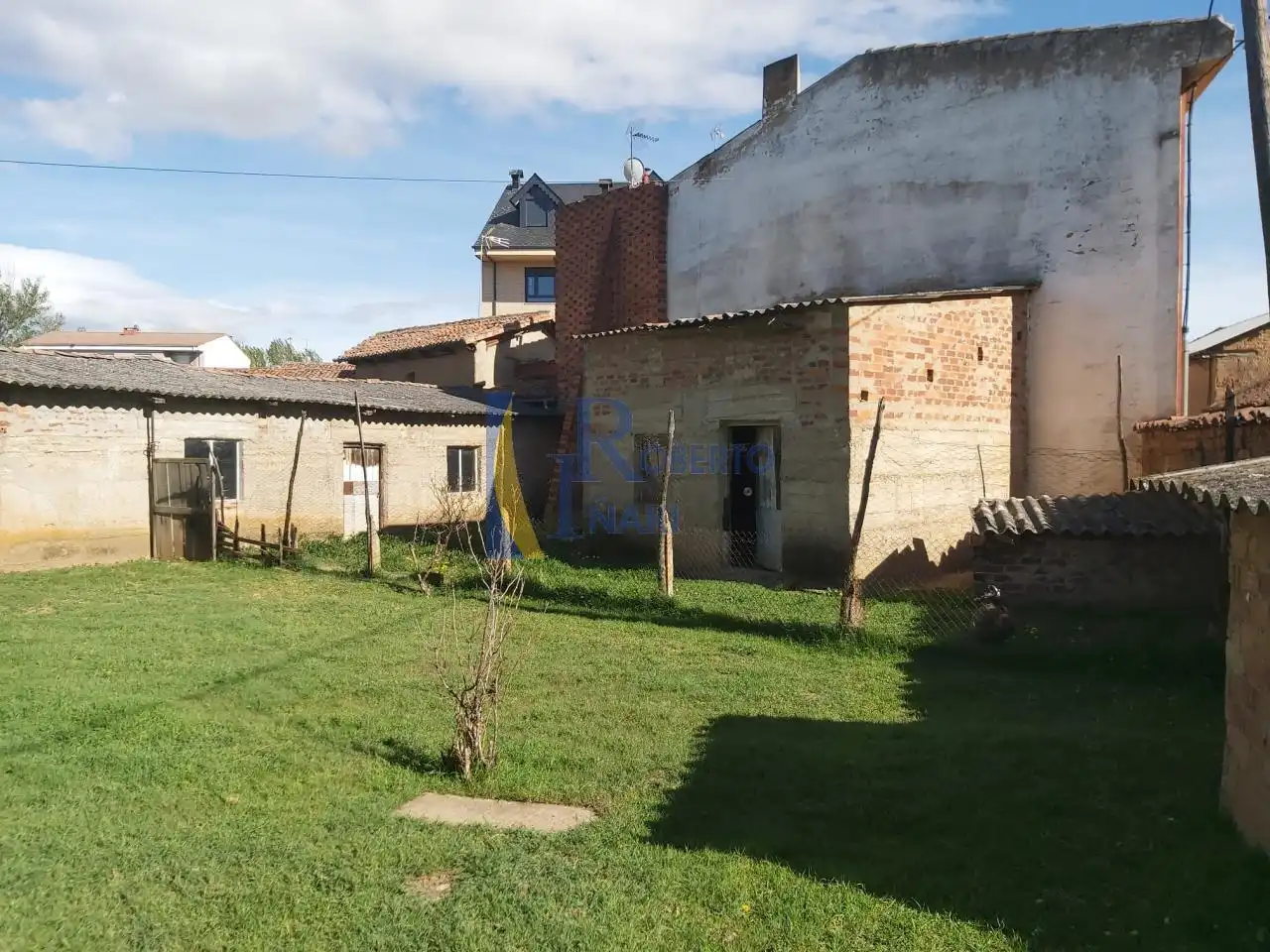 Terreni e lotti in vendita a Villaquilambre, imagen 6