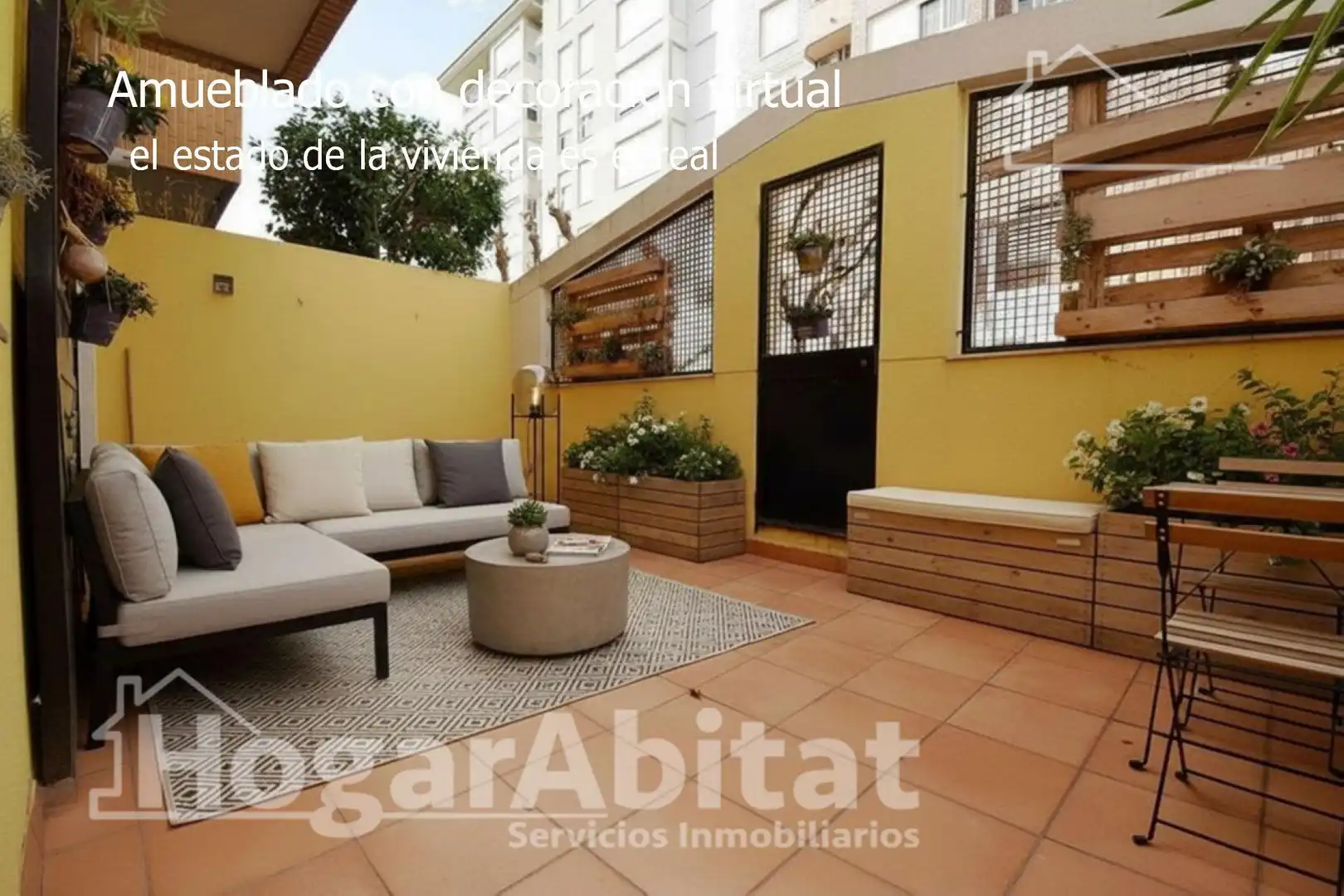 Terrasse von Einfamilien-Reihenhaus zum Verkauf in Vila-real mit Klimaanlage, Privatgarten und Terrasse