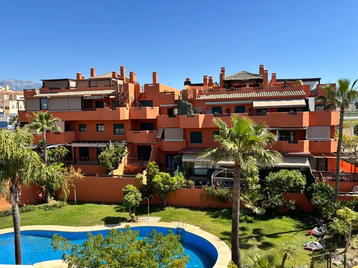 Exterior view of Attic for sale in Vélez-Málaga  with Air Conditioner, Terrace and Balcony