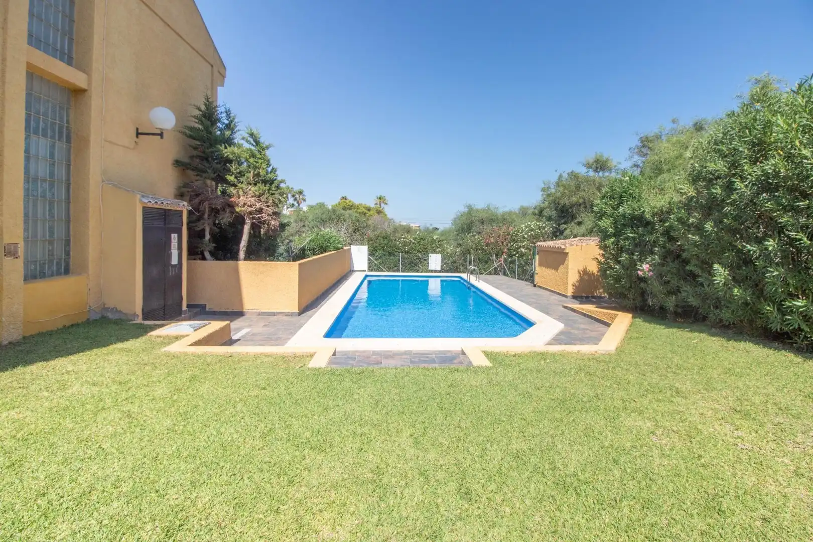Reihenhaus mit Pool zum Verkauf in Calle  Poniente, imagen 44