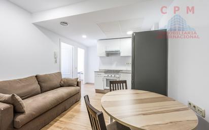 Flat to rent in  Madrid Capital  with Air Conditioner, Heating and Furnished