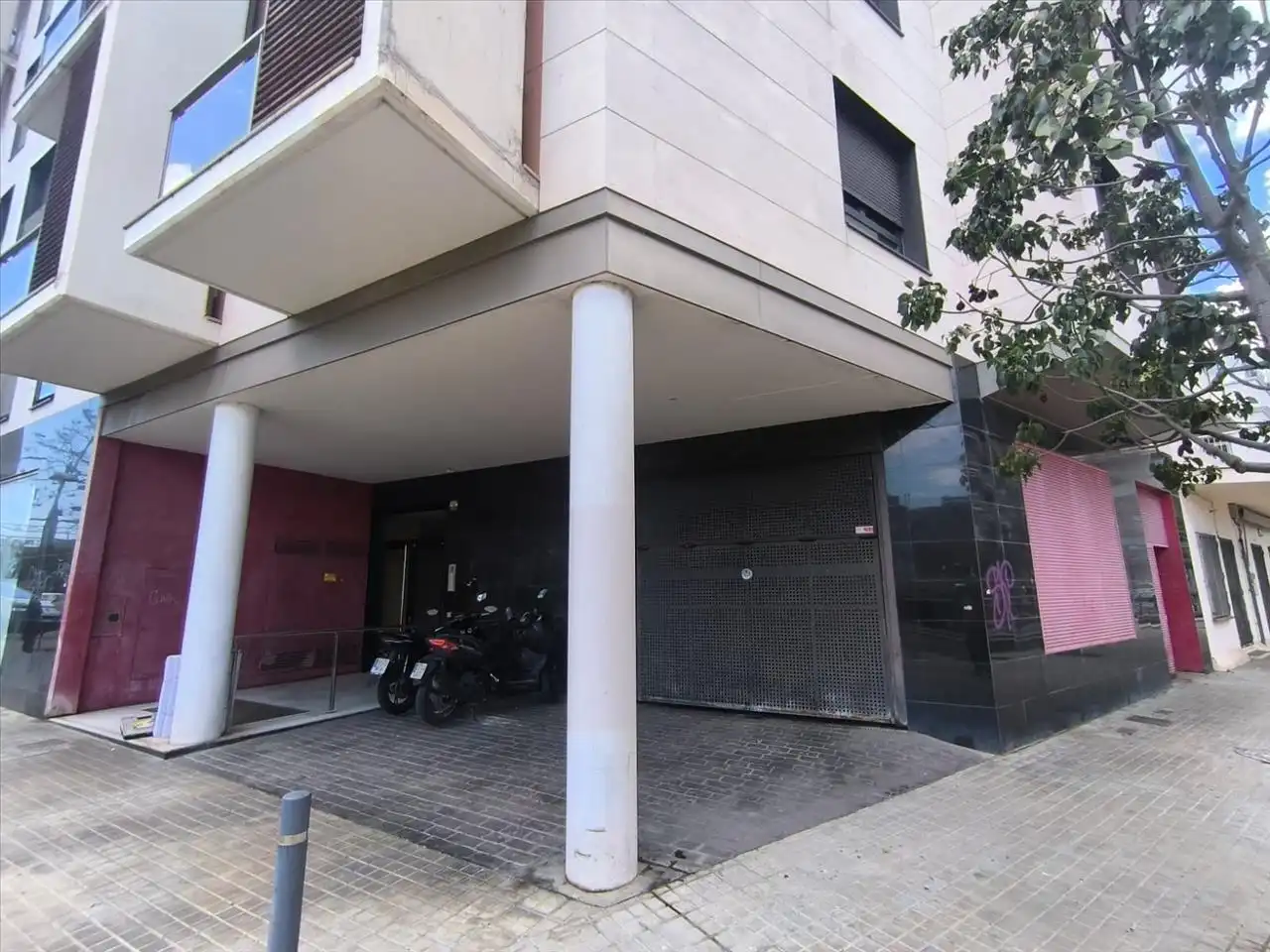 Exterior view of Duplexes for sale in Castelldefels  with Heating, Parquet flooring and Terrace