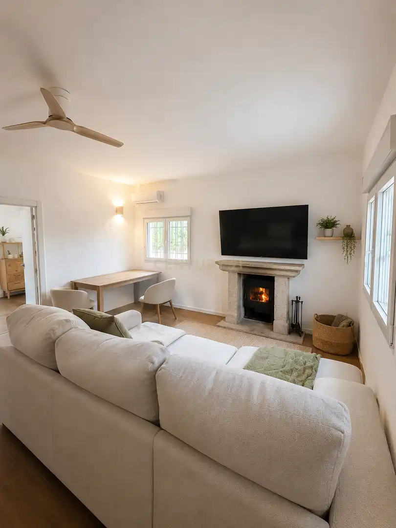 Living room of Houses for sale in Arroyo de la Luz  with Air Conditioner, Private garden and Swimming Pool