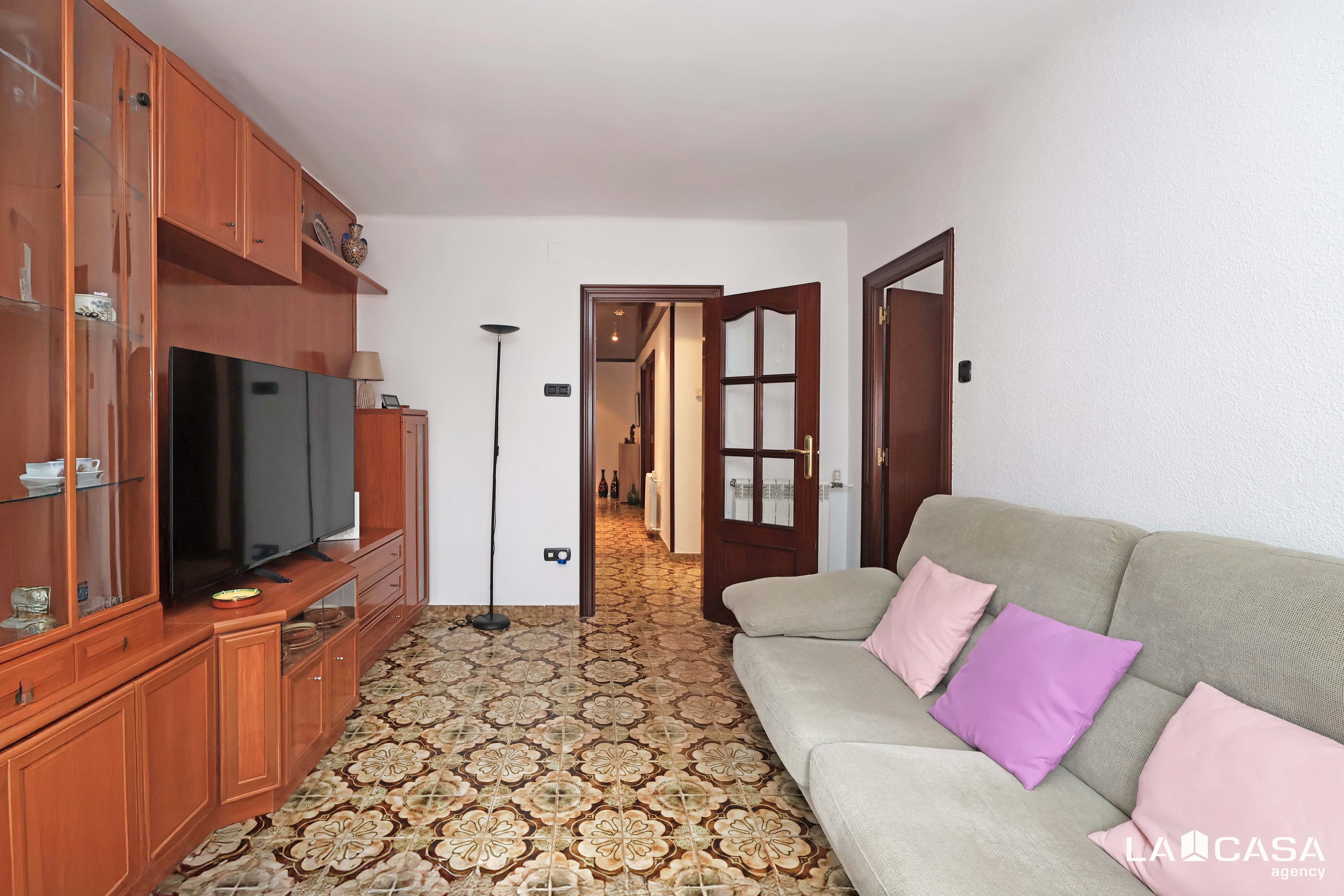 Living room of Flat for sale in Esplugues de Llobregat  with Balcony