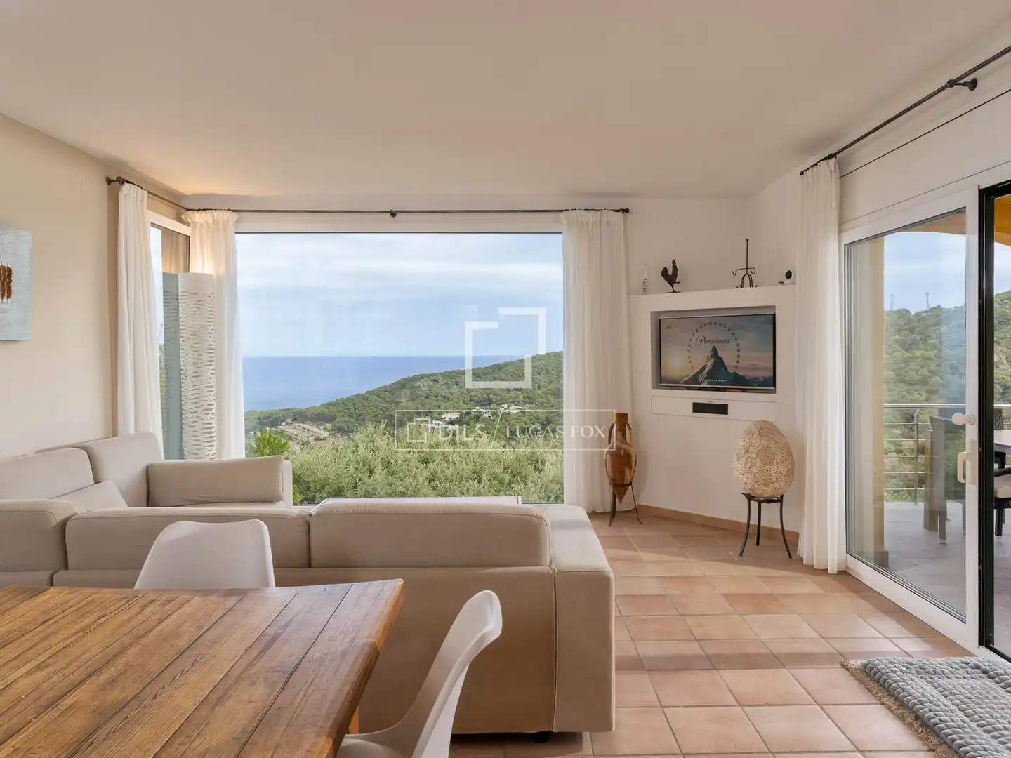 Sala d'estar de Casa o xalet en venda en Begur amb Aire condicionat, Calefacció i Jardí privat