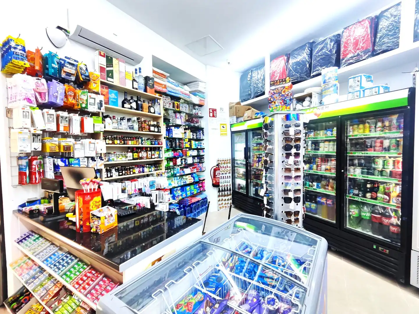 Local comercial en traspaso en Carrer de Sant Pau 28, imagen 7