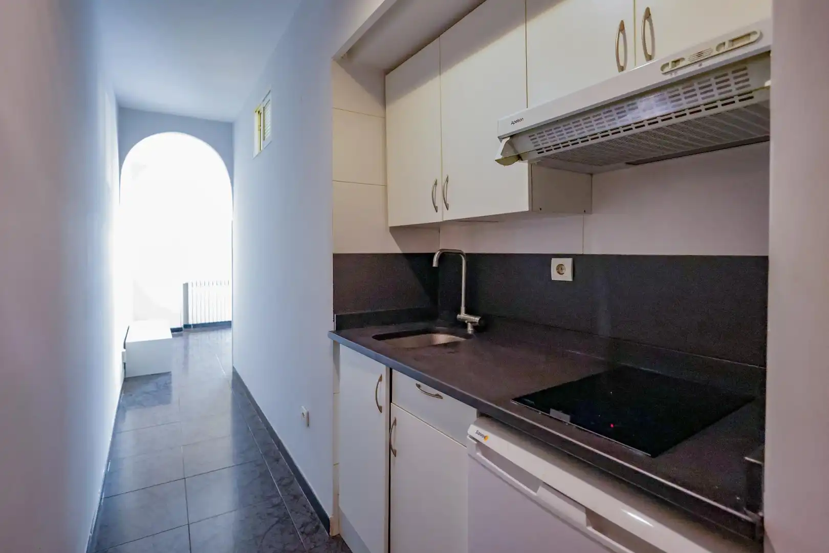 Cocina de Estudio en venta en Madrid con Aire acondicionado, Calefacción y Amueblado