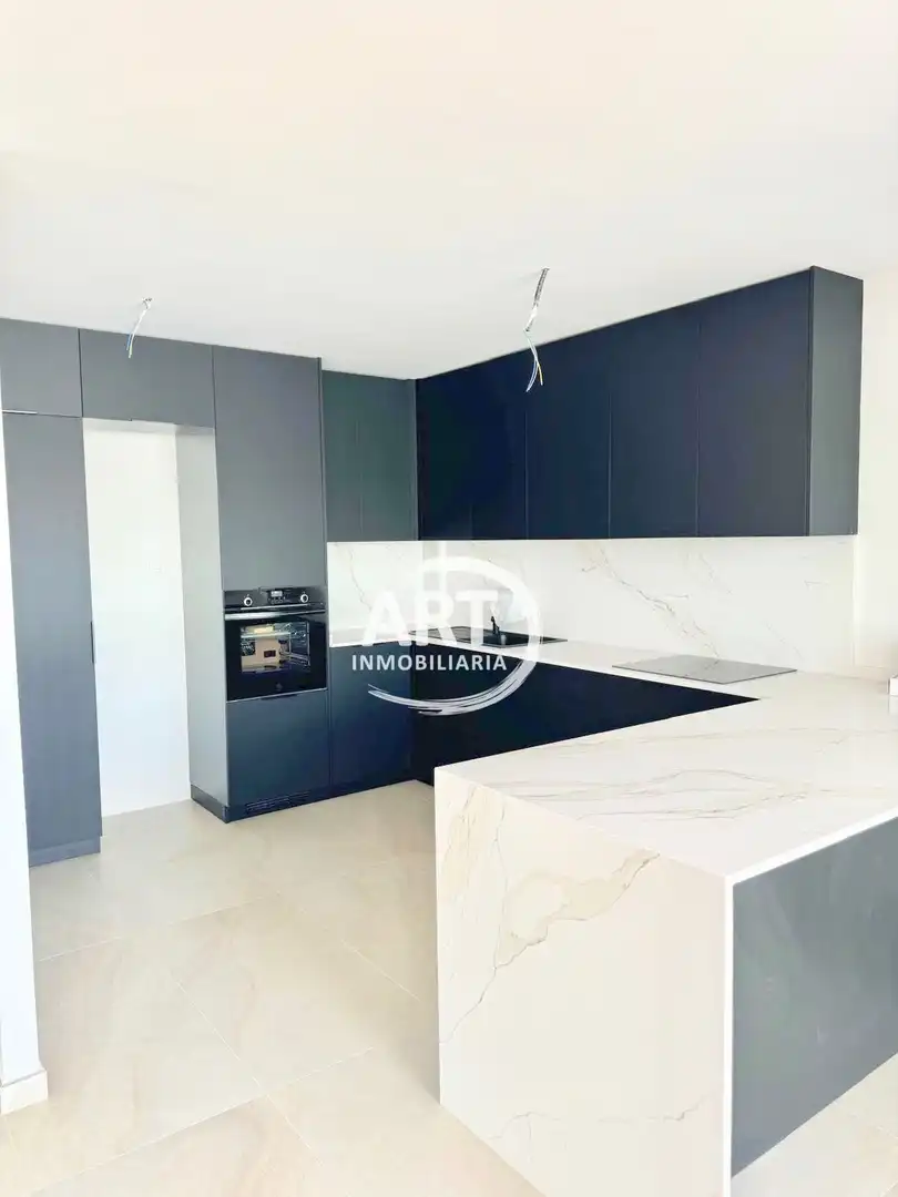Cocina de Casa o chalet en venta en San Antonio de Benagéber con Aire acondicionado, Jardín privado y Terraza