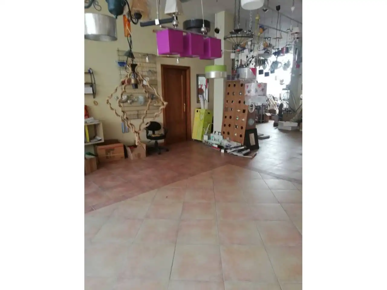 Locale commerciale in vendita a Calle PEÑAS, imagen 2