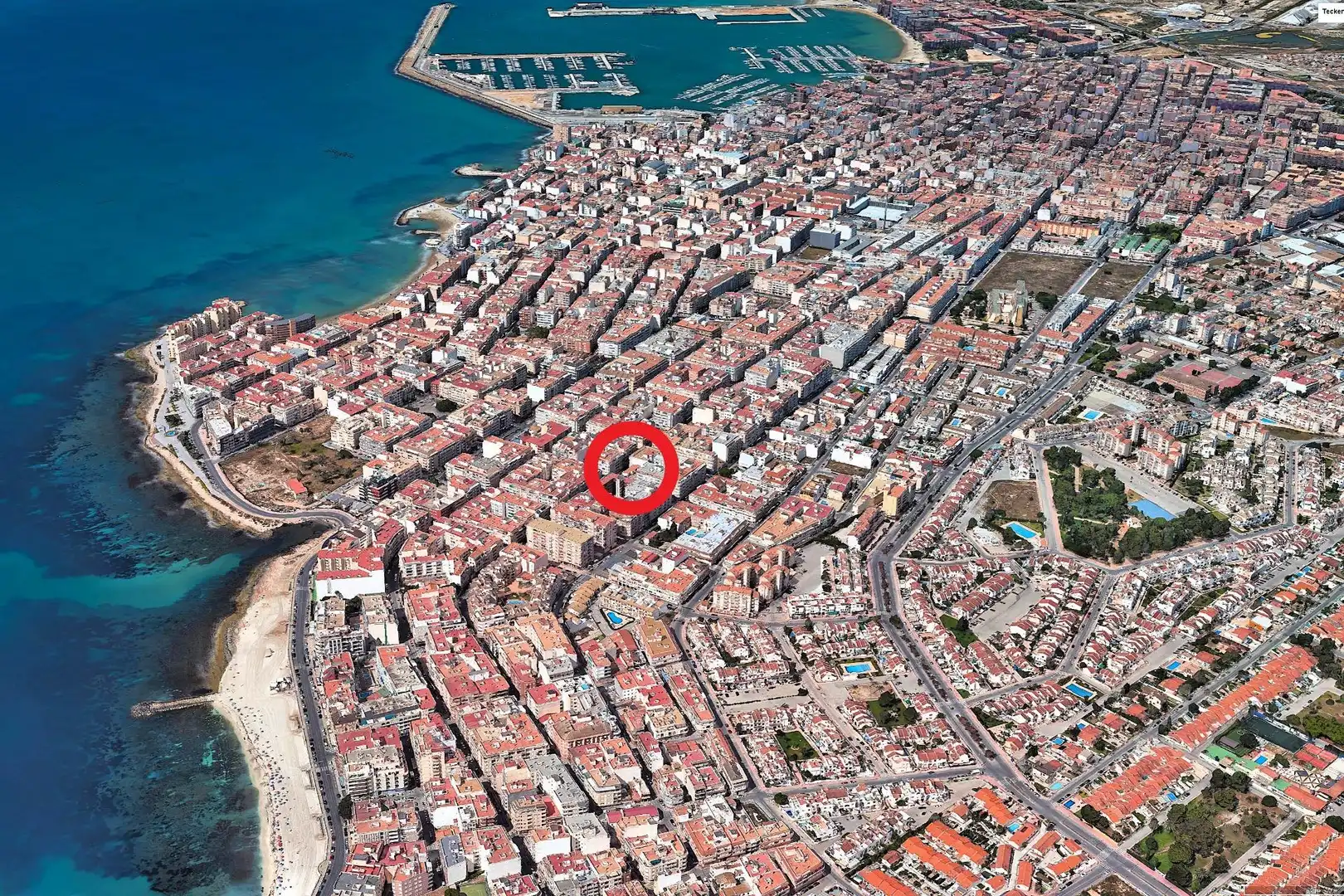 Vista exterior de Àtic en venda en Torrevieja amb Aire condicionat, Calefacció i Terrassa