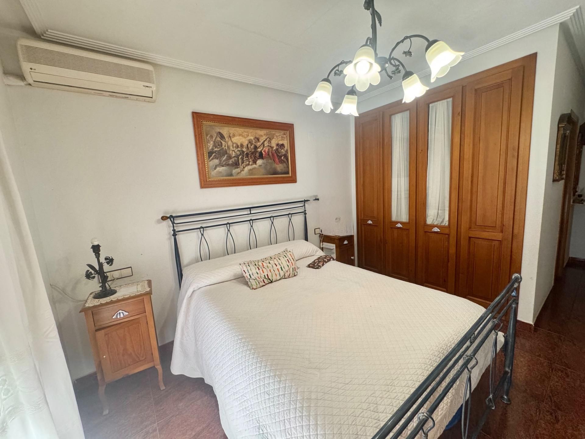 Habitación de Piso en venta en Orihuela con Aire acondicionado, Calefacción y Terraza