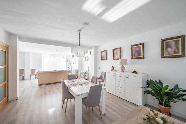 Casa-chalet en Venta en Calle VIÑUELA en Güéjar Sierra