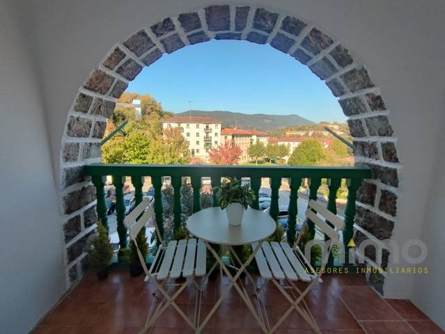 Piso en Venta en Alaberga auzoa, 35 en Kaputxinoak / Capuchinos - Galtzaraborda