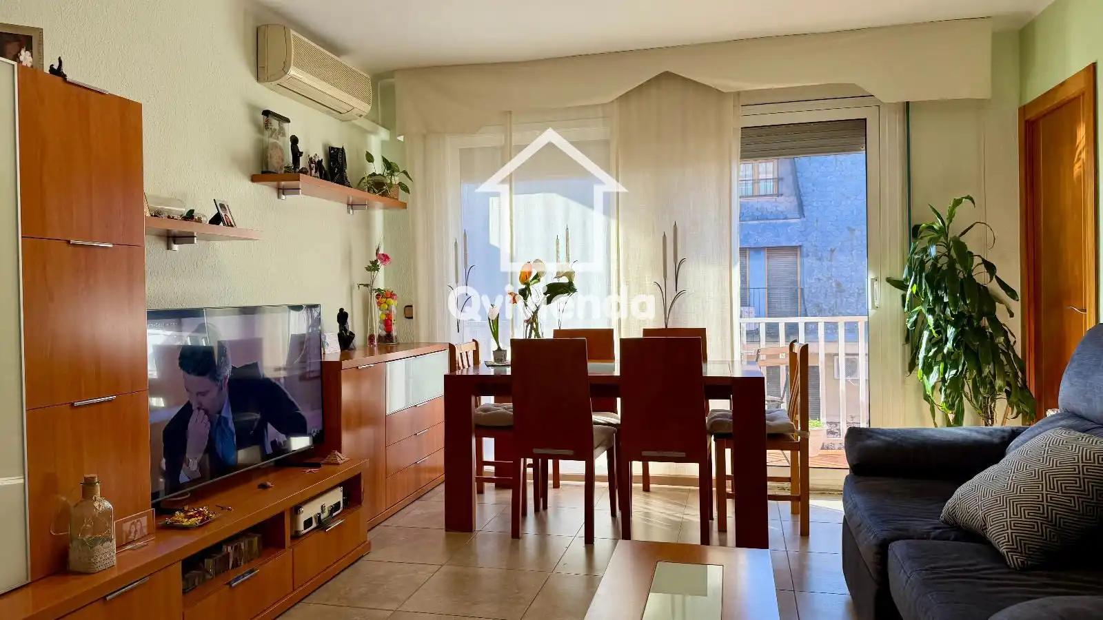 Living room of Flat for sale in Terrassa  with Air Conditioner, Heating and Terrace