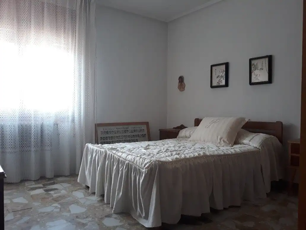 Habitación de Casa o chalet en venta en Muniesa con Calefacción, Terraza y Amueblado