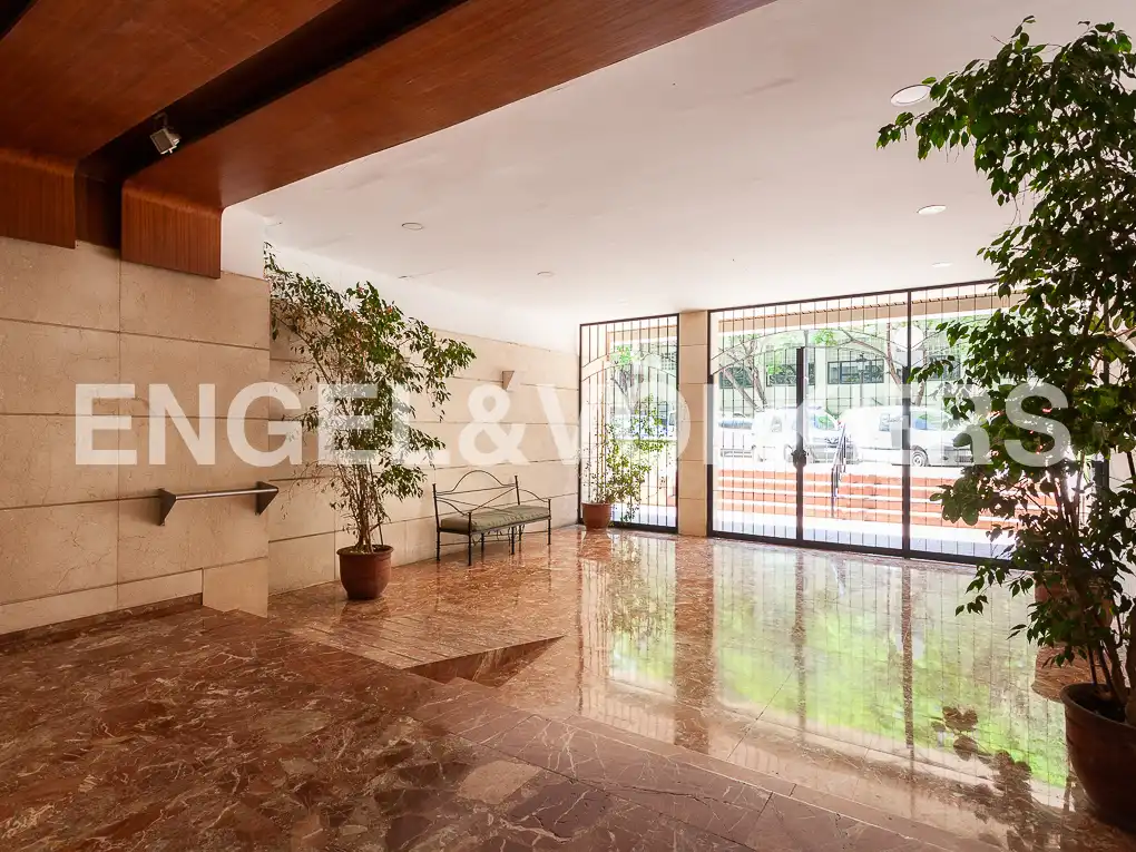 Flat for rent in Valencia  with Air Conditioner, Heating and Terrace