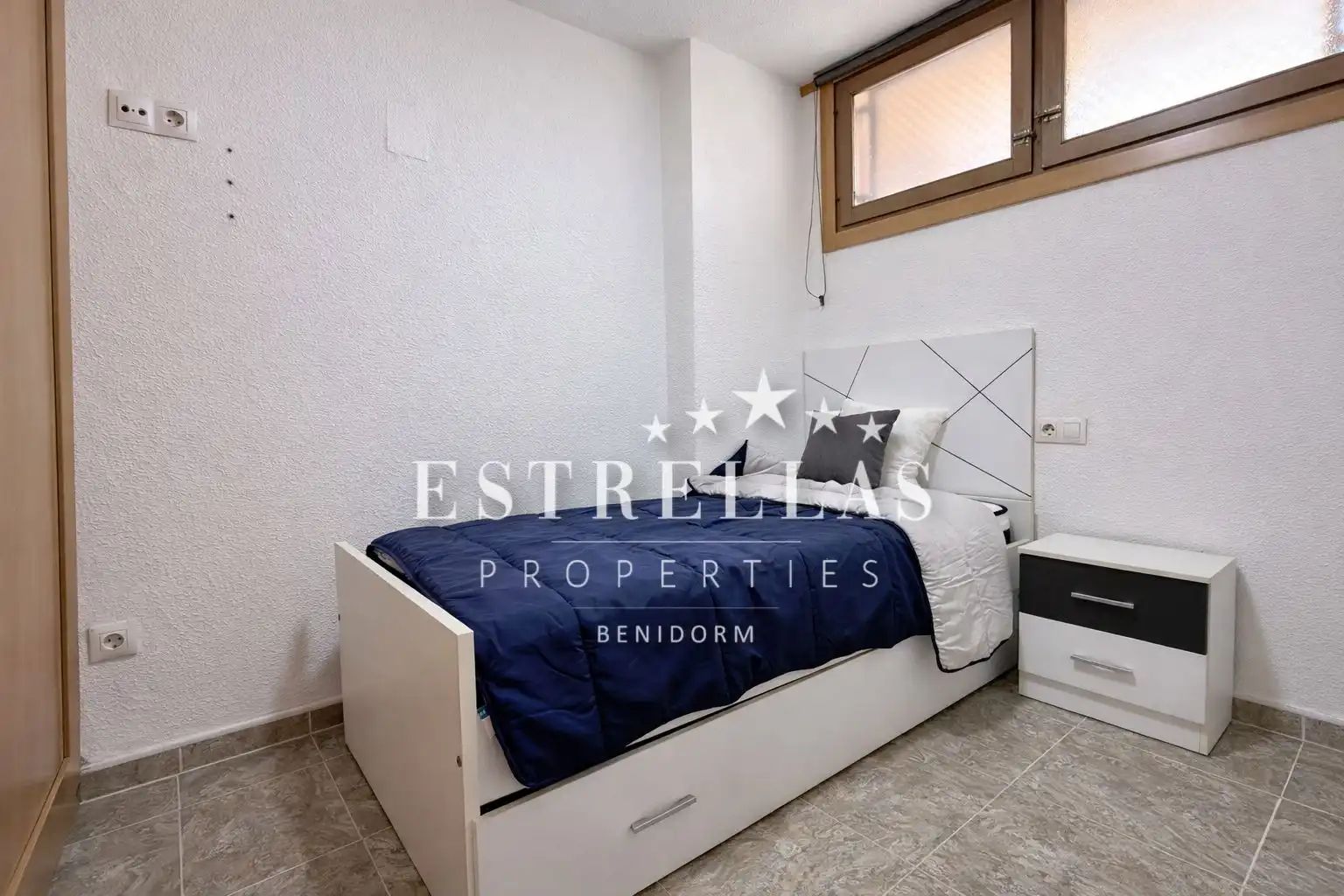 Habitación de Apartamento en venta en Benidorm con Aire acondicionado, Calefacción y Terraza