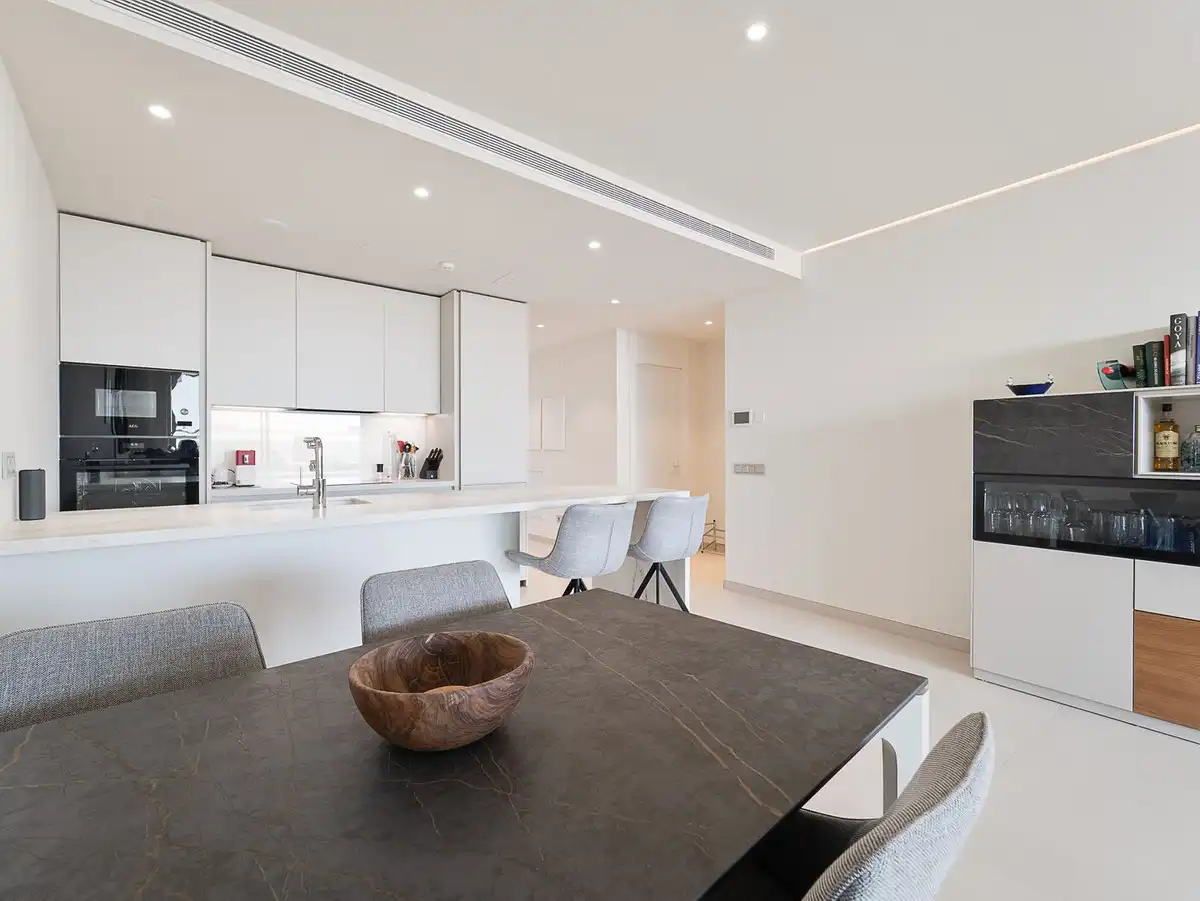 Apartamento con piscina en venta en Centro ciudad, imagen 12
