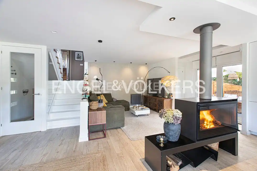Sala de estar de Casa o chalet en venta en Gijón  con Calefacción, Jardín privado y Terraza
