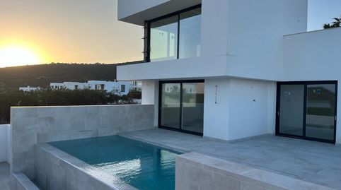 Villa de lujo en San Roque, Cádiz con vistas al mar y piscina privada, imatge 2