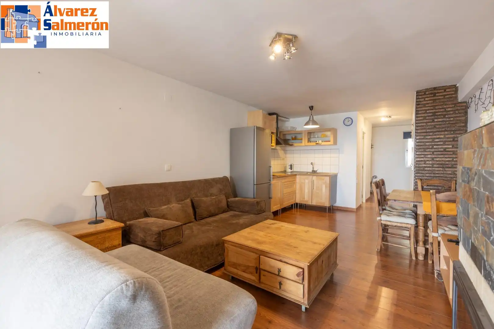 Sala d'estar de Apartament en venda en Zona baja