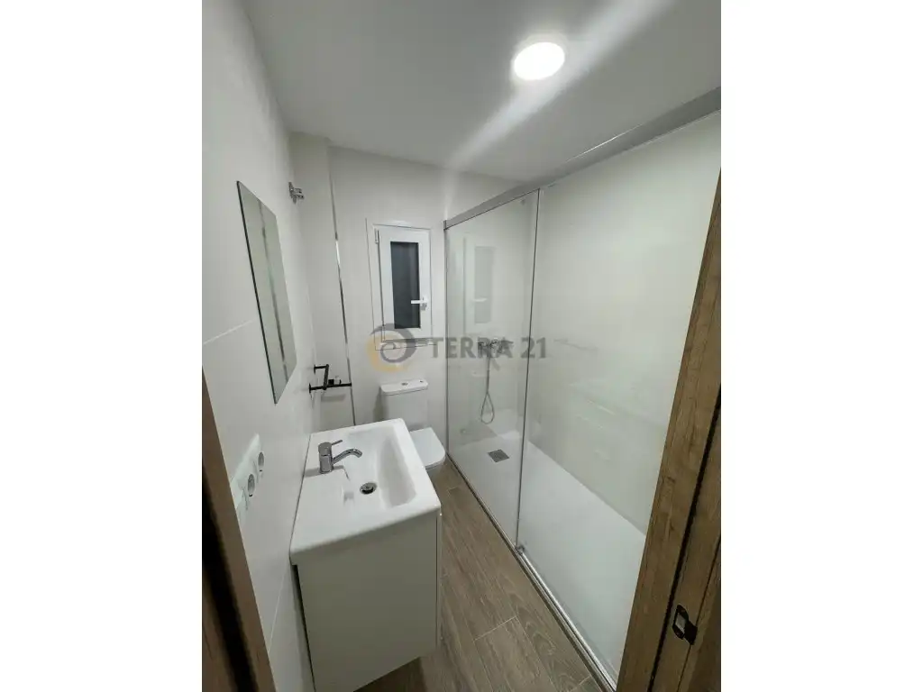 Baño de Piso de alquiler en Jaén con Amueblado