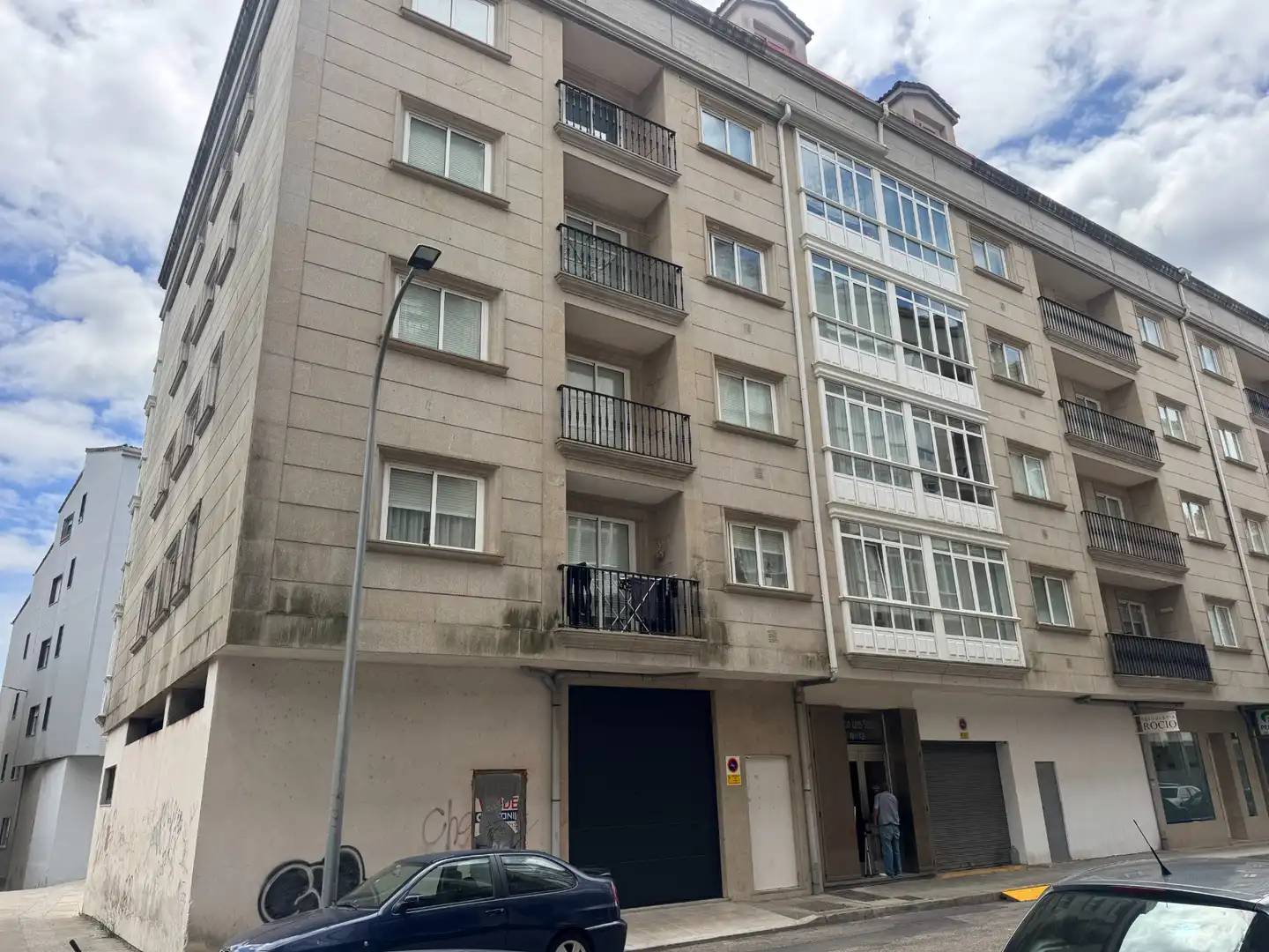 Vista exterior de Pis en venda en Noia amb Calefacció, Parquet i Moblat