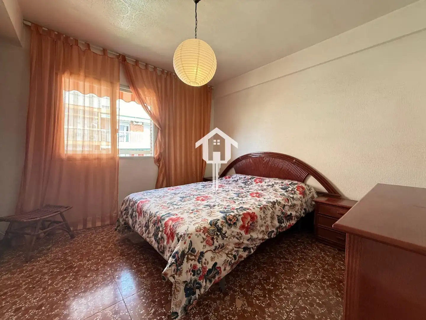 Piso en venta en Calle PRIMITIVO PEREZ, Campoamor