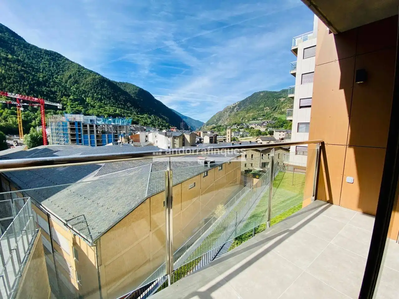 Appartamento con terrazza in affitto a Encamp pueblo, imagen 2