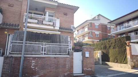 Foto 2 de Casa adosada en venda a Cervelló, Barcelona