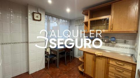 Photo 3 of Flat to rent in Reyes Catolicos, Reyes, Madrid