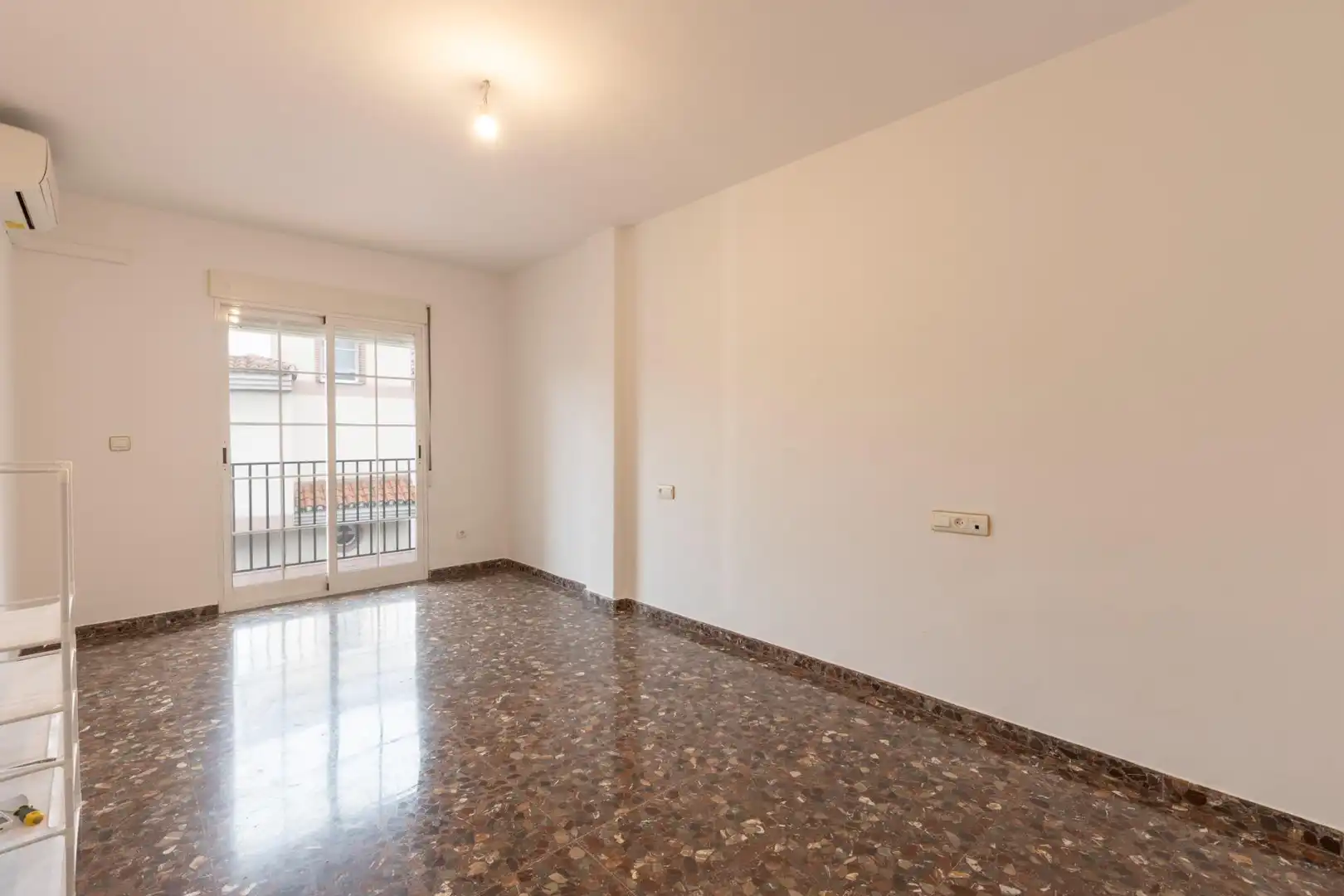 Adosado con jardín en venta en Calle de Joaquim Blume, imagen 16