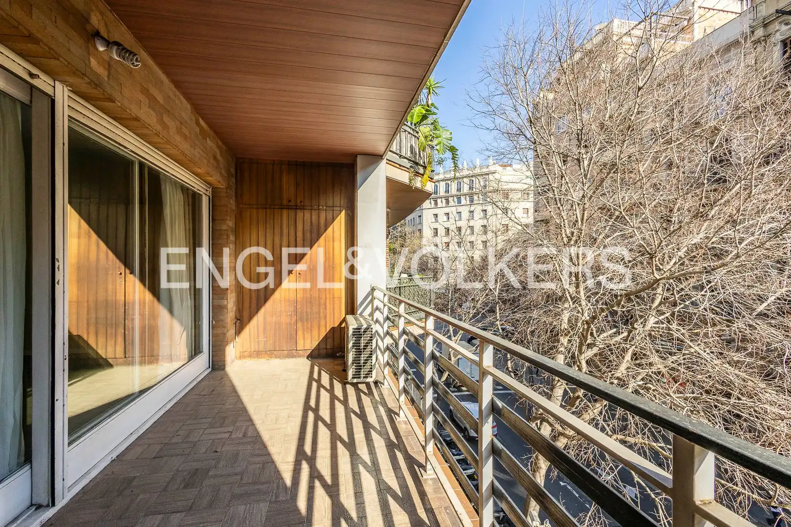 Terrasse von Wohnung zum Verkauf in Barcelona mit Klimaanlage, Heizung und Parkett