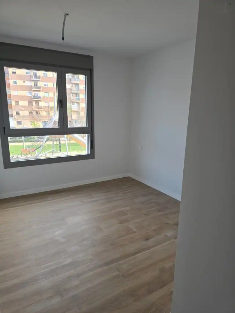 Dormitori de Apartament en venda en Quart de Poblet amb Terrassa, Traster i Piscina